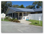 Boomerang Way Tourist Park - Tocumwal: Reception and office 