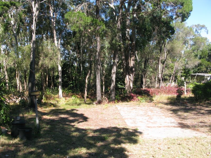 Serenity Caravan Park - Toogoom: Powered sites for caravans in bushland setting