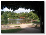 Japanese Garden - Toowoomba: The gardens have places for rest and relaxation
