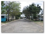 Bohle Coconut Glen Van Park - Townsville: Good paved roads throughout the park