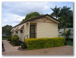 BIG4 Walkabout Palms Holiday Park - Townsville: Cottage accommodation ideal for families, couples and singles