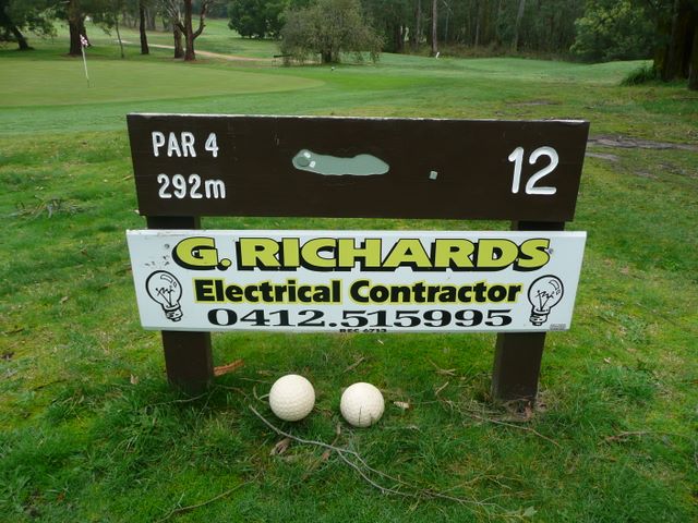Trafalgar Golf Course - Trafalgar: Hole 12 Par 4, 292 metres.  Sponsored by G Richards Electrical Contractor.