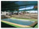 Tandara Caravan & Tourist Park - Trangie: Covered swimming pool