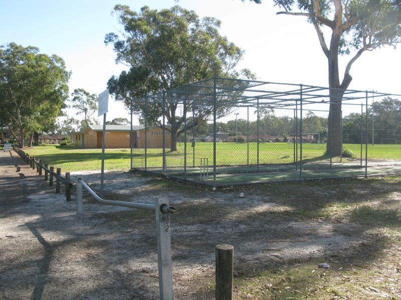 Stewart Parade Sports Grounds - Tuncurry: Tennis Courts and oval nearby