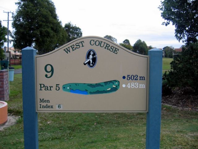 Coolangatta Tweed Heads Golf Course - Tweed Heads: Coolangatta Tweed Heads Golf Club West Course Hole 9: Par 5, 502 metres