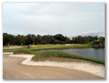 Coolangatta Tweed Heads Golf Course - Tweed Heads: Extensive bunkers and water before the green