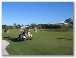 Twin Towns Golf Course - Banora Point: View of the green on Hole 6