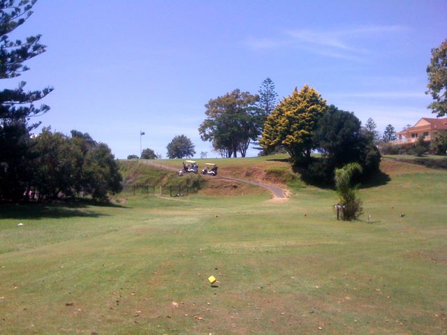 Urunga Golf and Sports Club - Urunga: Fairway view on Hole 9.  This is a challenging hole as the green is on the top of the hill.
