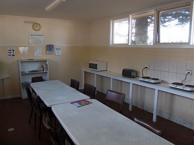 Victor Harbor Beachfront Holiday Park - Russell Barter 2009 - Victor Harbor: Interior of camp kitchen