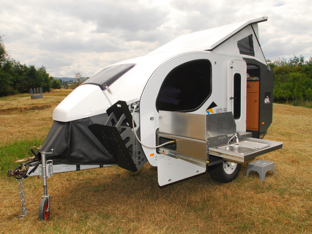 Vista RV Crossover - Bayswater: Vista RV Crossover - a sophisticated and rugged caravan: Exterior cooking area