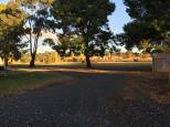 Carinya Cabins and Caravan Park - Wagga Wagga: Gravel roads throughout the park