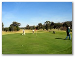 Wagga Wagga RSL Golf Course - Wagga Wagga: Green on Hole 5