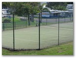 Ocean Lake Caravan Park - Wallaga Lake: Tennis courts