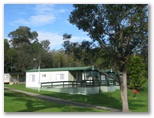 Ocean Lake Caravan Park - Wallaga Lake: Cottage accommodation, ideal for families, couples and singles