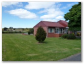 Waratah Caravan Park and Camping Ground - Waratah: Camping grounds are behind the Post Office