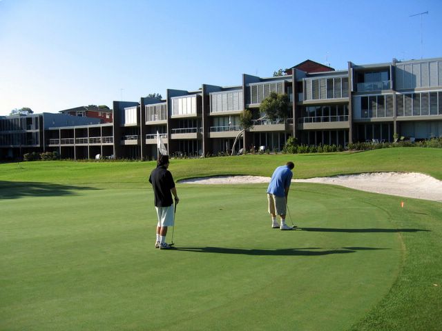 Warringah Golf Course - North Manly Sydney: Green on Hole 14