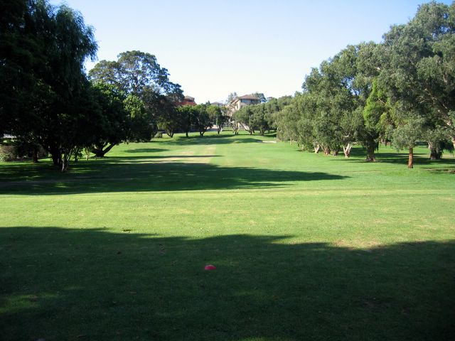 Warringah Golf Course - North Manly Sydney: Fairway view Hole 17