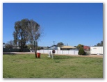 Wellington Valley Caravan Park - Wellington: Area for tents and camping