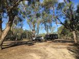 Betha Bend Campground - Wharparilla: There are many campsites along the river.