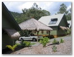 BIG4 Airlie Cove Resort & Van Park - Airlie Beach: New Balinese style accommodation