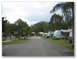 BIG4 Airlie Cove Resort & Van Park - Airlie Beach: Good paved roads throughout the park