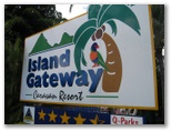 Island Gateway Holiday Park - Airlie Beach: Island Gateway Caravan Resort welcome sign