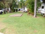 Island Gateway Holiday Park - Airlie Beach: Grassed powered sites with slabs
