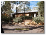 Wilpena Pound Camping and Caravan Park - Wilpena Pound: Cottage accommodation, ideal for families, couples and singles