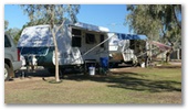 Matilda Country Tourist Park - Winton: Powered sites for caravans