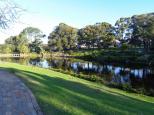 Corrimal Beach Tourist Park - Corrimal Beach: Duck pond at botanic garden