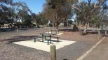 Mooree Reserve - Wolseley: Picnic table and seats.