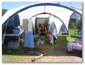 Woolgoolga Beach Caravan Park 2011 - Woolgoolga: Area for tents and camping