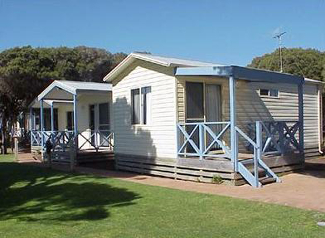 Yallingup Beach Holiday Park - Yallingup: Cottage accommodation, ideal for families, couples and singles