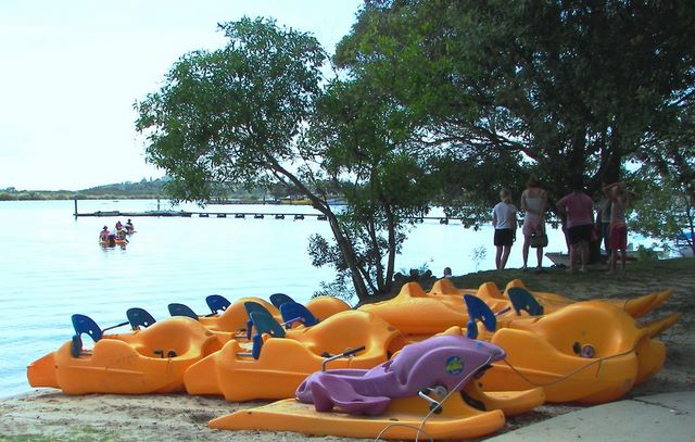 Blue Dolphin Holiday Resort - Yamba: Lots of fun water activities available at the Park