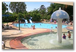 Blue Dolphin Holiday Resort - Yamba: Swimming pool
