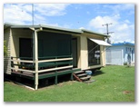 Fishing Haven Caravan Park - Palmers Island via Yamba: Cottage accommodation ideal for families
