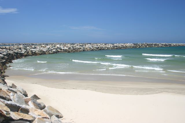 Yamba Waters Holiday Park - Yamba: White sands at beautiful Yamba Beach