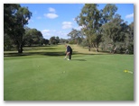 Yarrawonga & Border Golf Club - Mulwala: Green on Hole 1